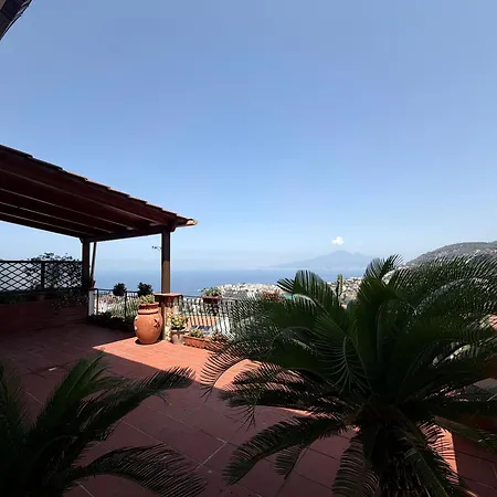 Mari Seaview * Vico Equense