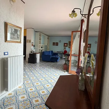Mari Seaview Appartement *